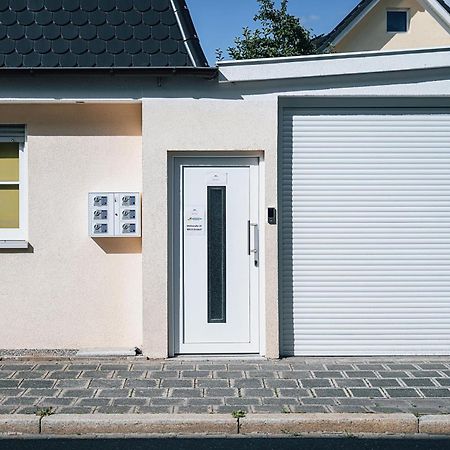 Ferienwohnung Schleicher Mit Klimaanlage Zirndorf Ngoại thất bức ảnh
