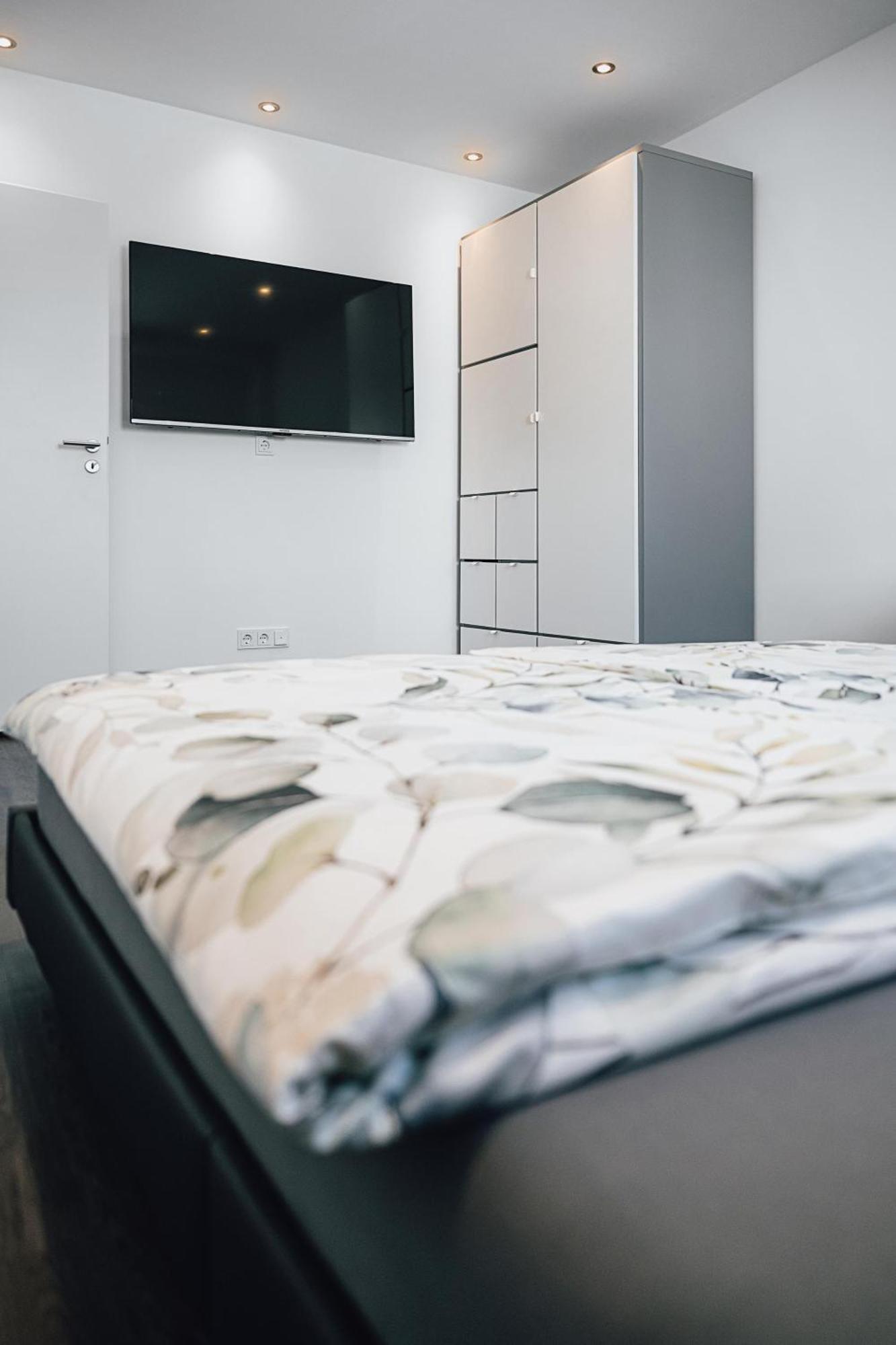 Ferienwohnung Schleicher Mit Klimaanlage Zirndorf Ngoại thất bức ảnh
