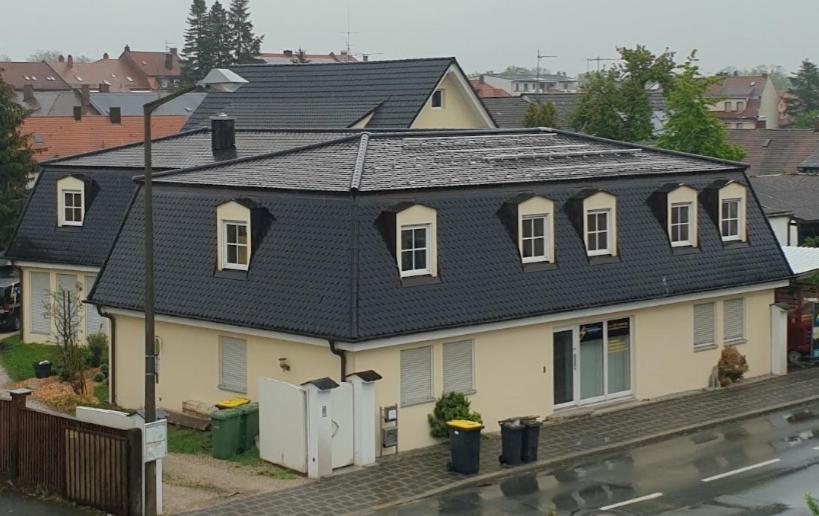 Ferienwohnung Schleicher Mit Klimaanlage Zirndorf Ngoại thất bức ảnh